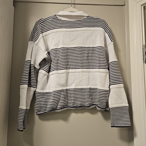 Splendid Navy and White Striped Sweater - Picture 3 of 6